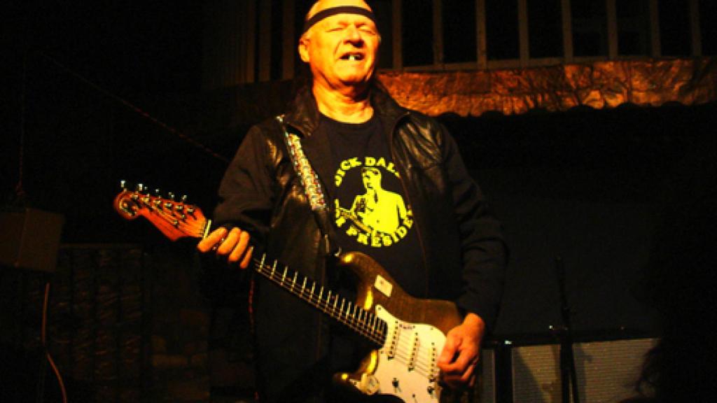 Image: Muere Dick Dale, el padre del surf rock