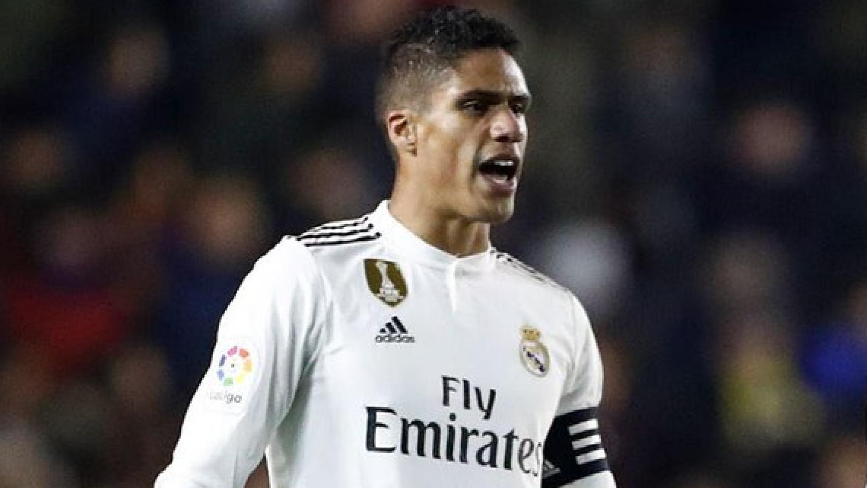 Varane, en un partido del Real Madrid. Foto: Twitter (@raphaelvarane)