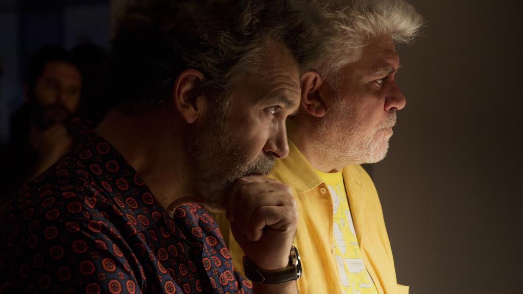 Almodóvar y Banderas en el rodaje de Dolor y Gloria.