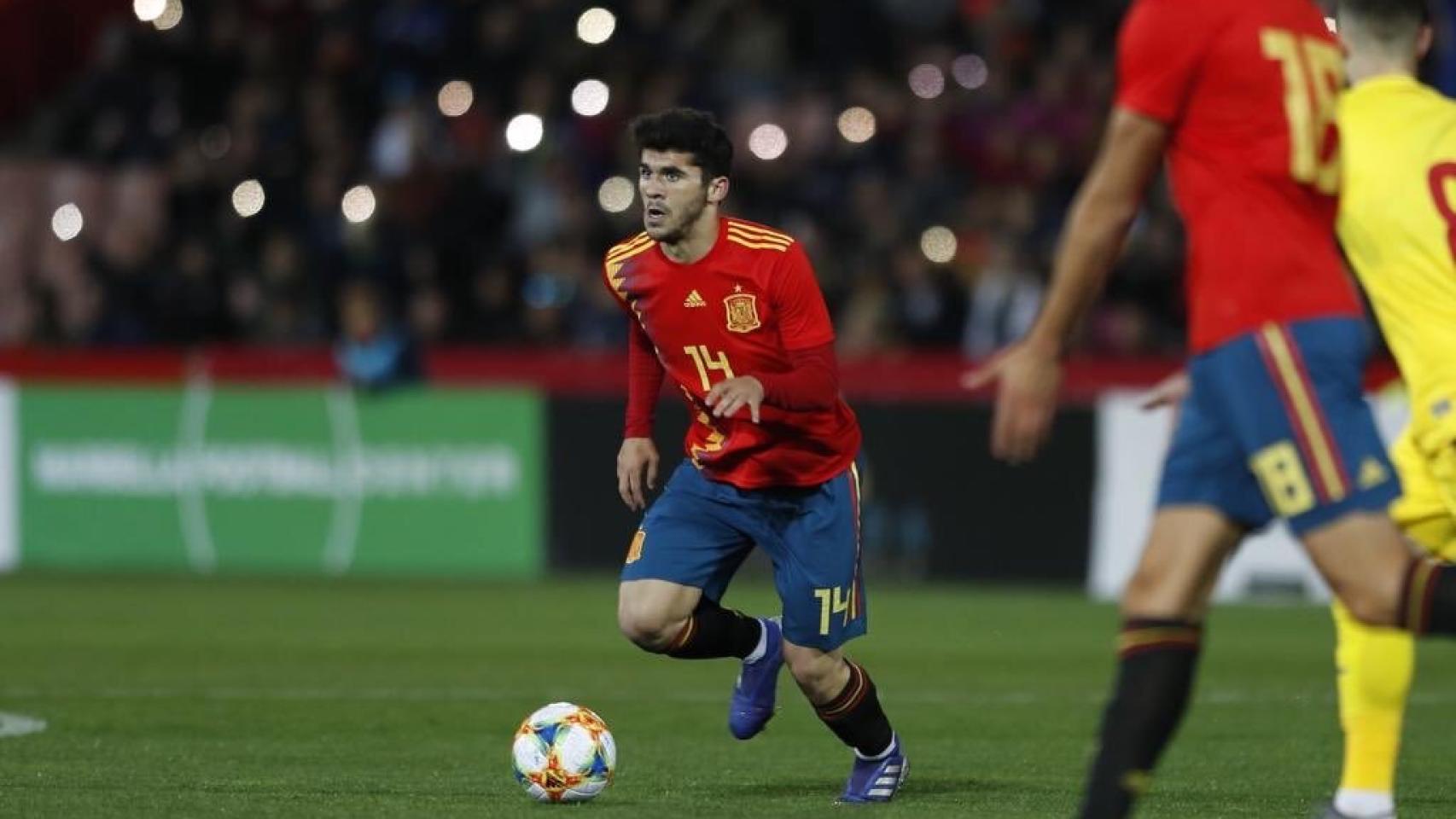 Aleñá con la selección española sub21. Foto: Twitter (@Carlesale10)