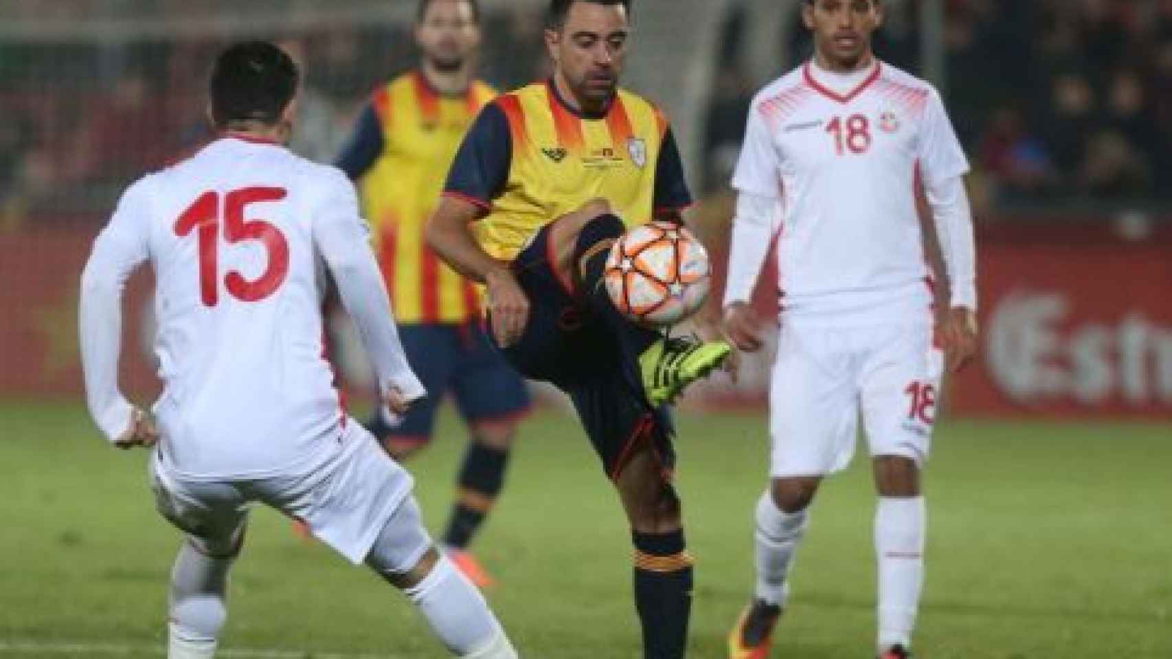 Xavi Hernández durante un encuentro con la selección de Cataluña en 2019.