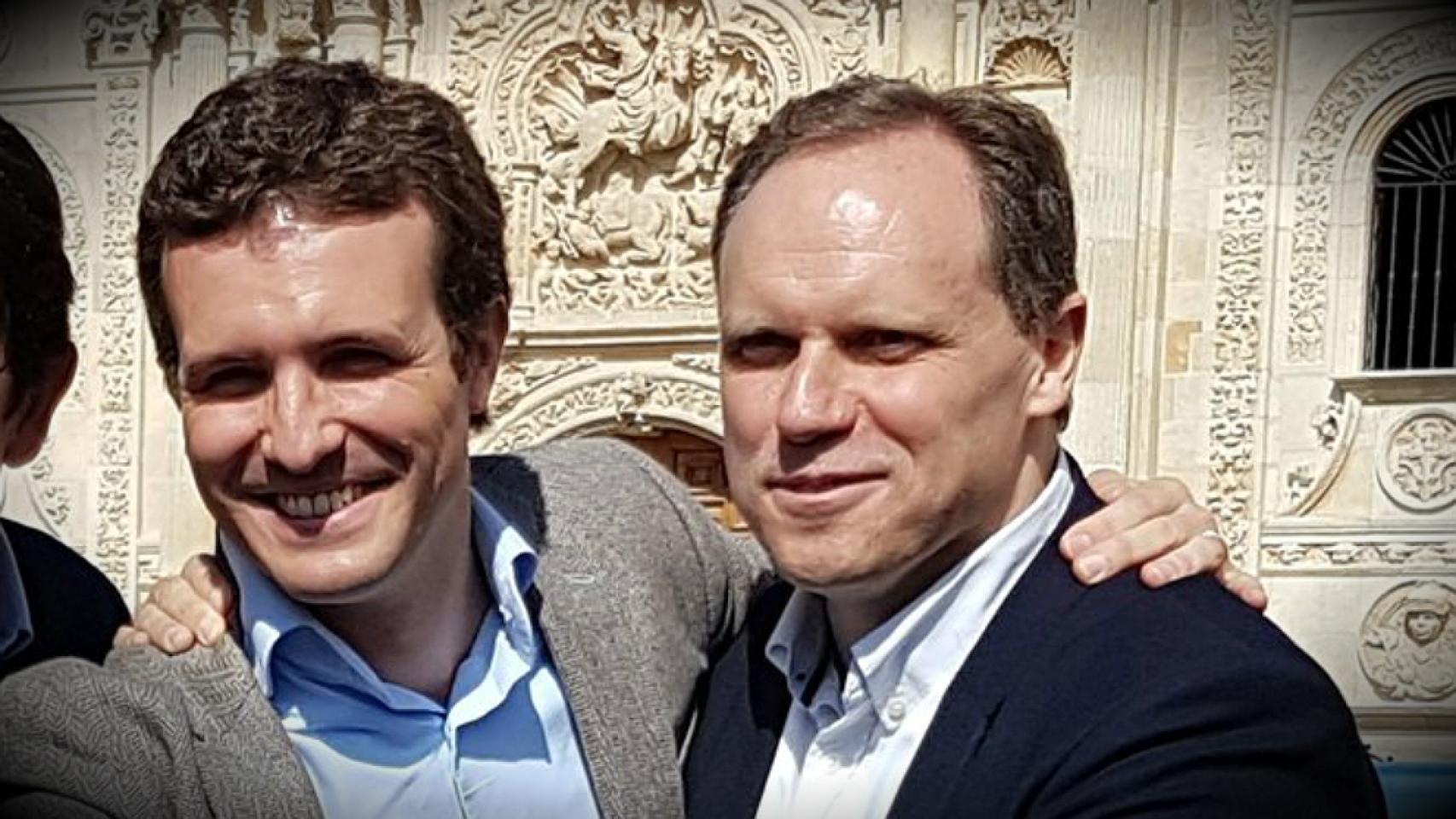 Pablo Casado y Daniel Lacalle, en León.