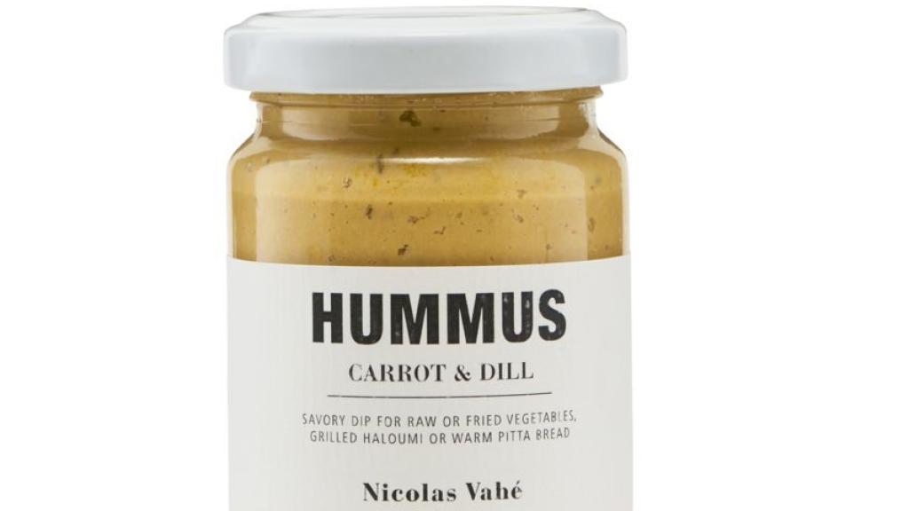 Envase de uno de los hummus señalados por la Aecosan.