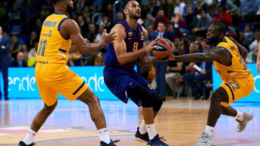 Hanga, ante el Khimki