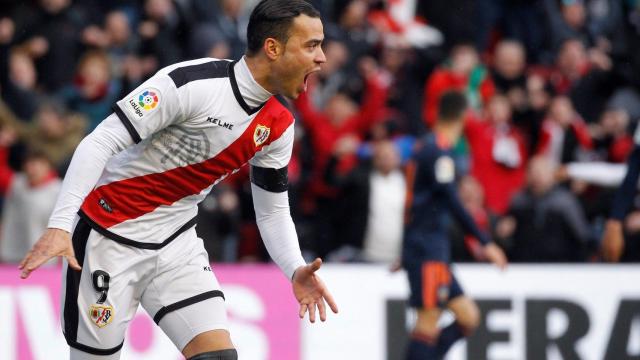 Raúl de Tomás, tras anotar el primer gol del partido