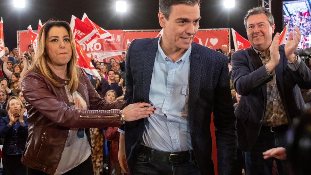 Susana Díaz y Pedro Sánchez, de mitin en Sevilla.