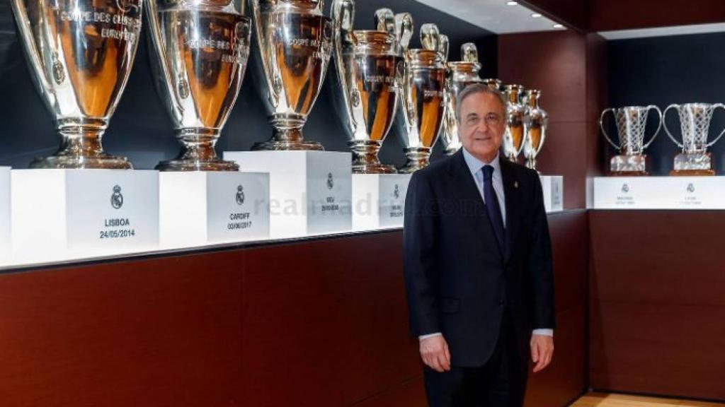 Florentino Pérez durante la entrega de la insignia de oro y diamantes. Foto: Realmadrid.com