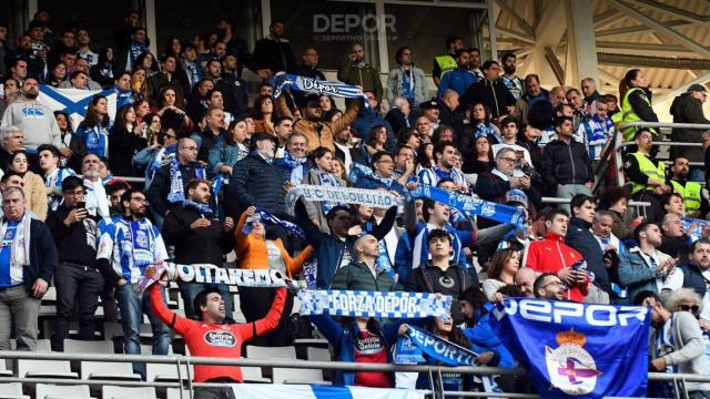 El desplazamiento a Oviedo fue también masivo.