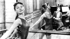 Audrey Hepburn, de joven, en una escena de 'The secret people'.