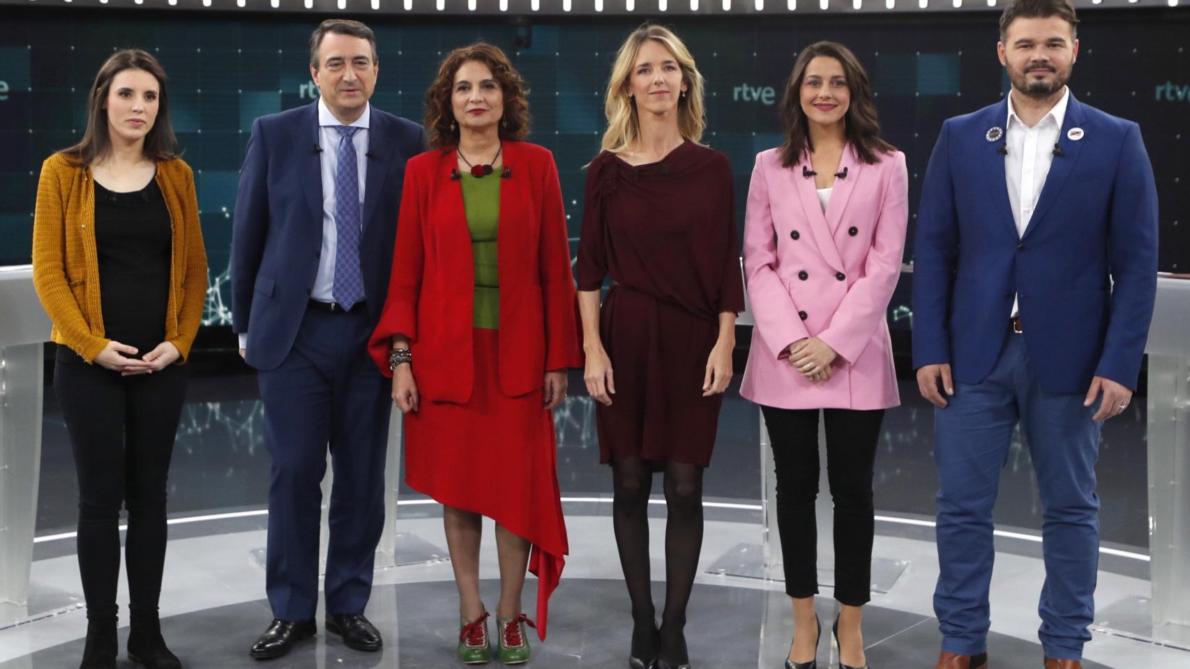 Irene Montero, Aitor Esteban, Mª Jesús Montero,  Álvarez de Toledo, Arrimadas y Rufián, antes del debate en TVE.