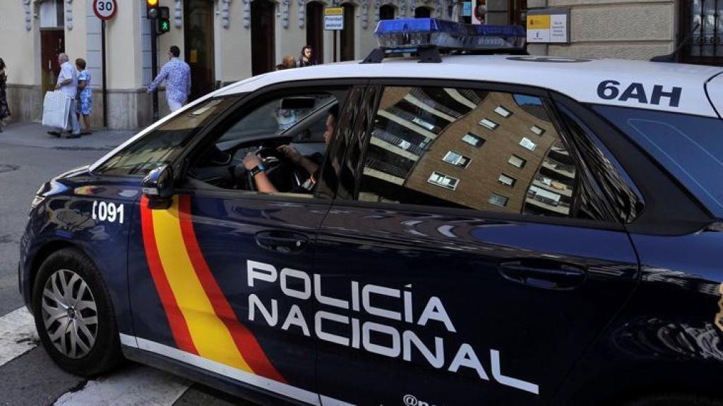 Imagen de archivo de una patrulla de la Policía Nacional.