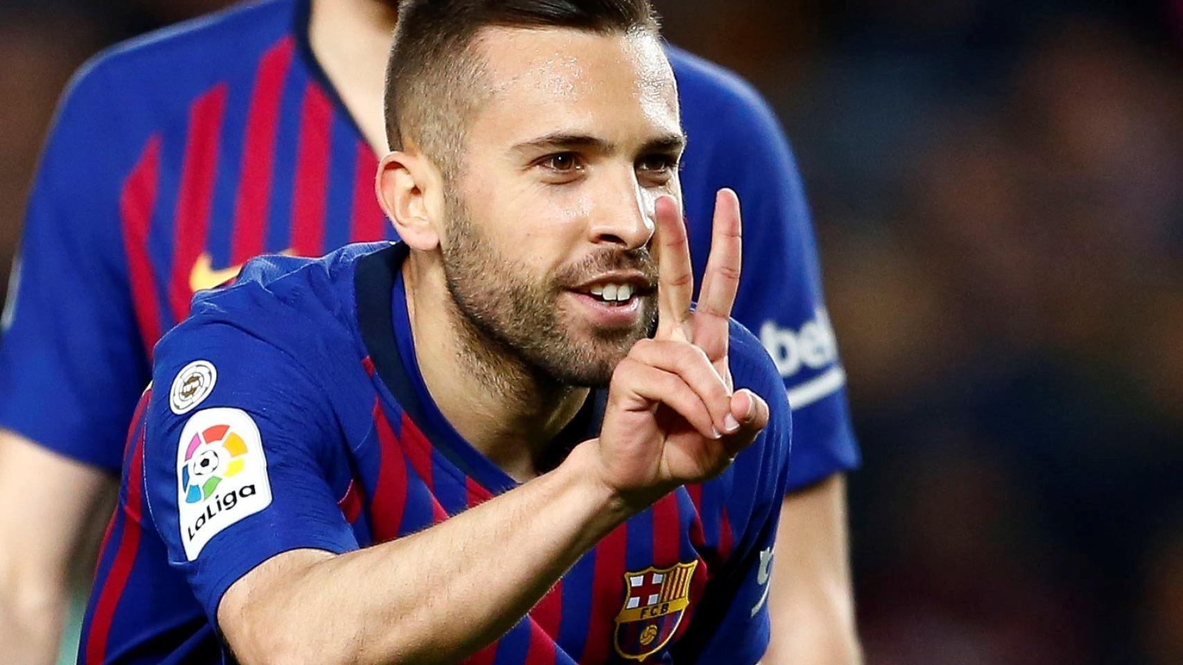 Jordi Alba celebra el gol ante la Real Sociedad