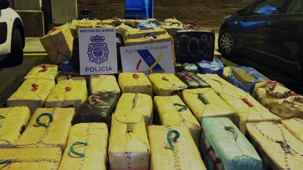 El pasado mes de noviembre, Vigilancia Aduanera y Policía intervinieron 5.500 kilos de Hachís en el Estrecho.