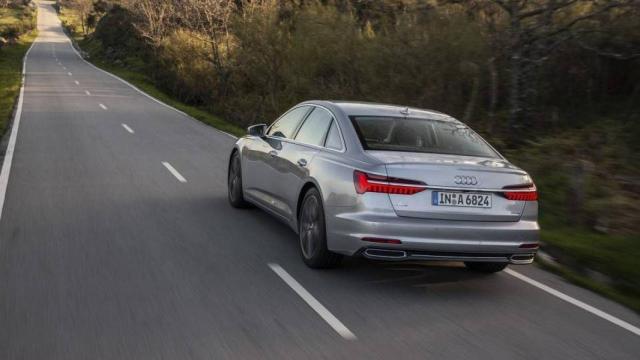 Audi A6 50 TDI quattro tiptronic-trasera