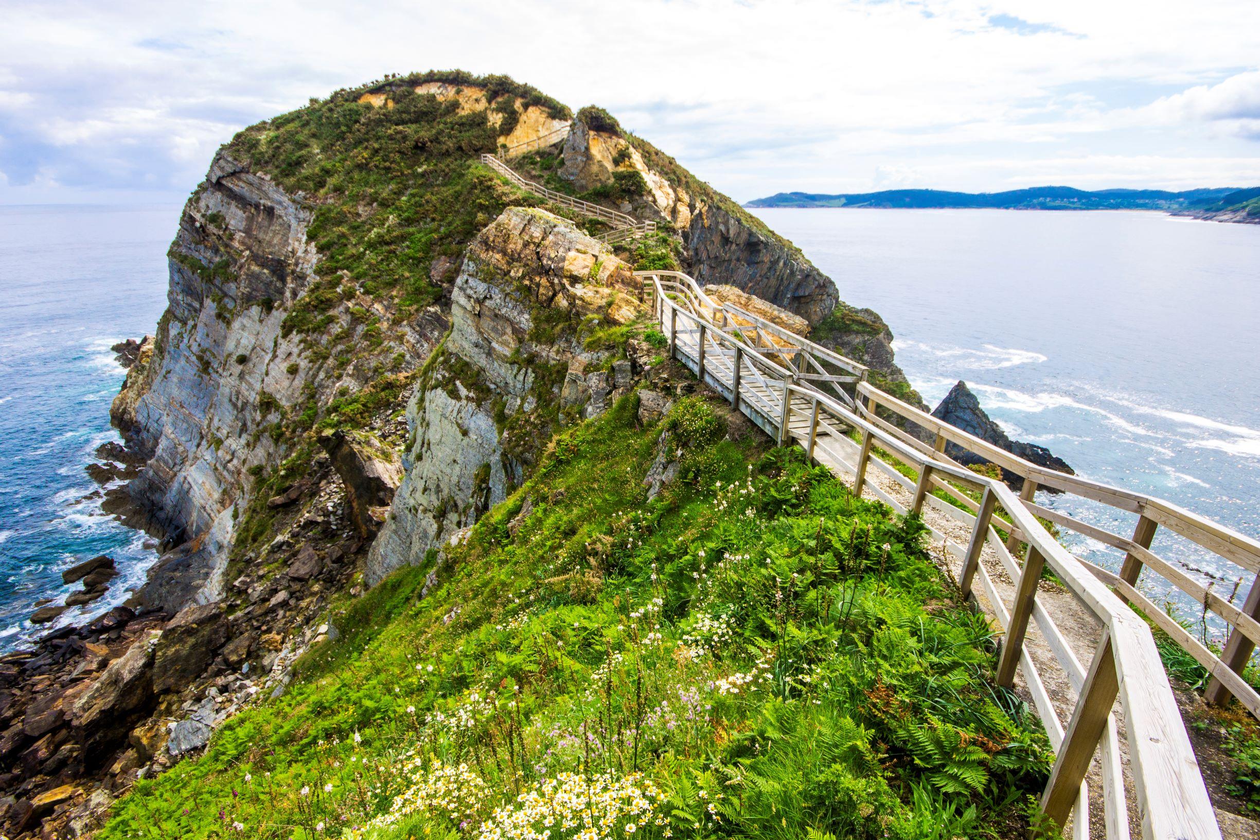 Fuciño do Porco ofrece unas vistas magníficas de la costa norte de Galicia.
