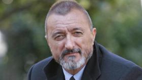 Arturo Pérez-Reverte.