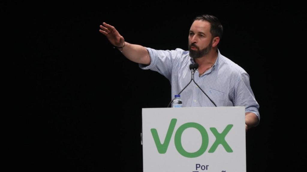Santiago Abascal durante un mitin de Vox.