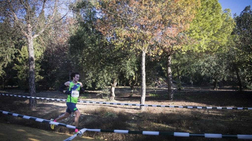 El joven corredor durante su última participación en el Cross de Itálica.