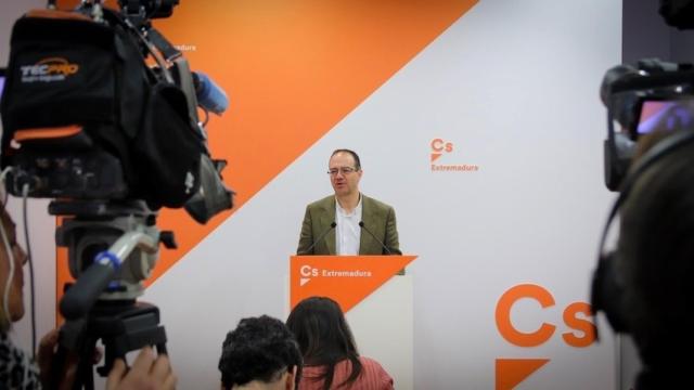 El portavoz de Ciudadanos Extremadura, Cayetano Polo, ha condenado la agresión