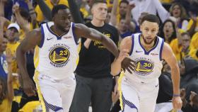 Stephen Curry y Draymond Green, en el partido contra los Rockets