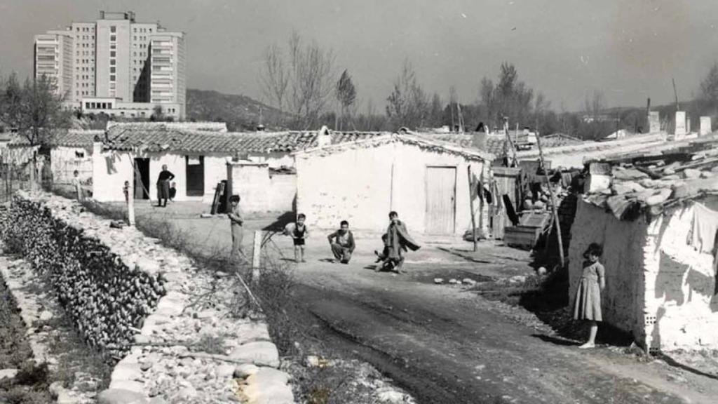 Los emigrantes andaluces malvivían en infraviviendas de la periferia dels ciudadaes catalanas