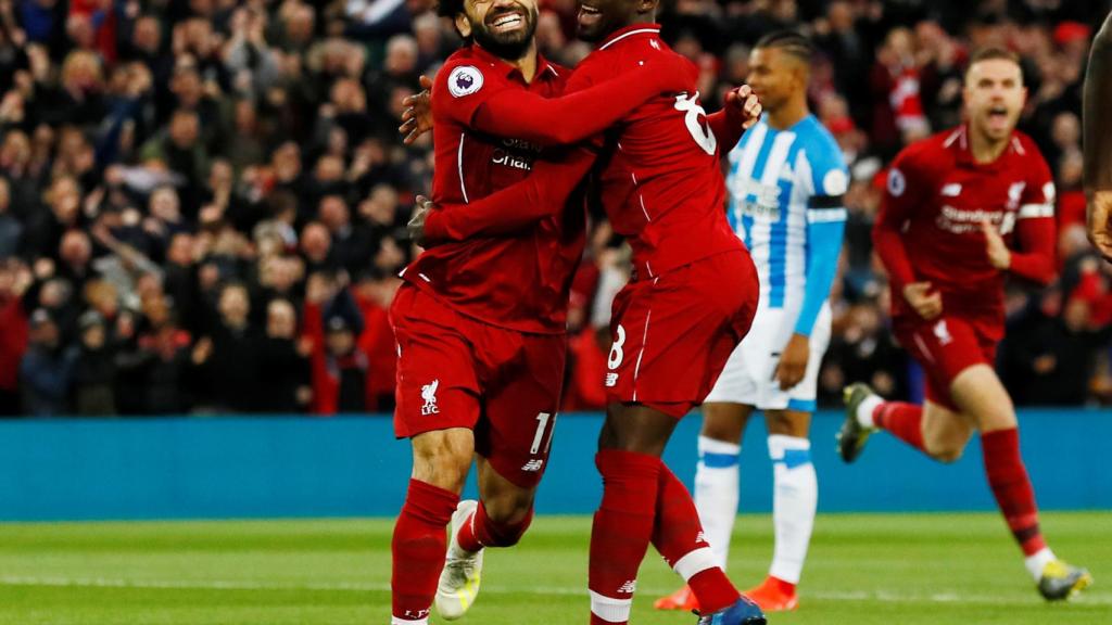 Salah y Keita, durante un partido