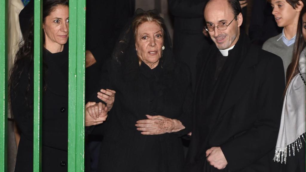 Pitita durante el funeral de su marido en noviembre de 2016.