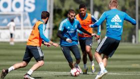 Benzema entrenando en Valdebebas.