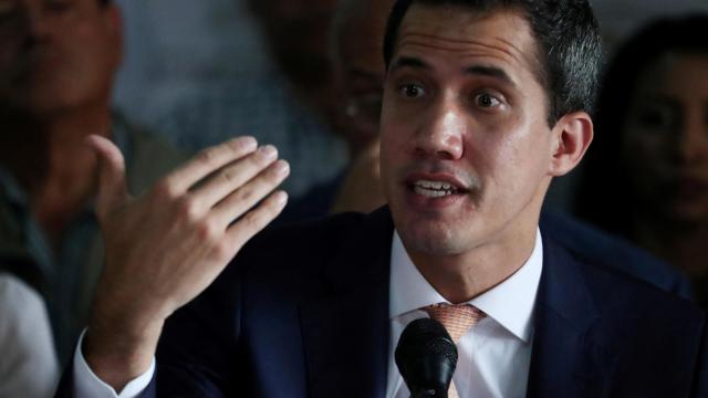 Guaidó durante la rueda de prensa de este jueves