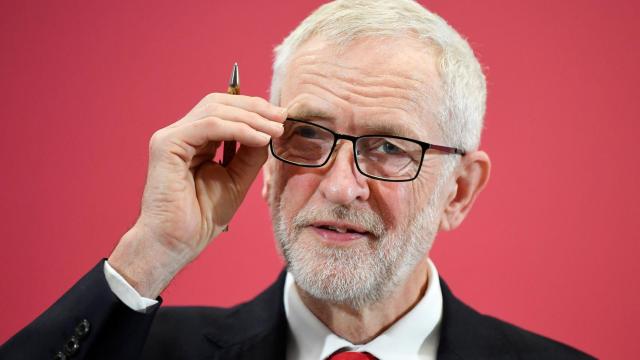 Corbyn aprovecha la campaña de las europeas para apostar por un nuevo referéndum del 'bréxit'