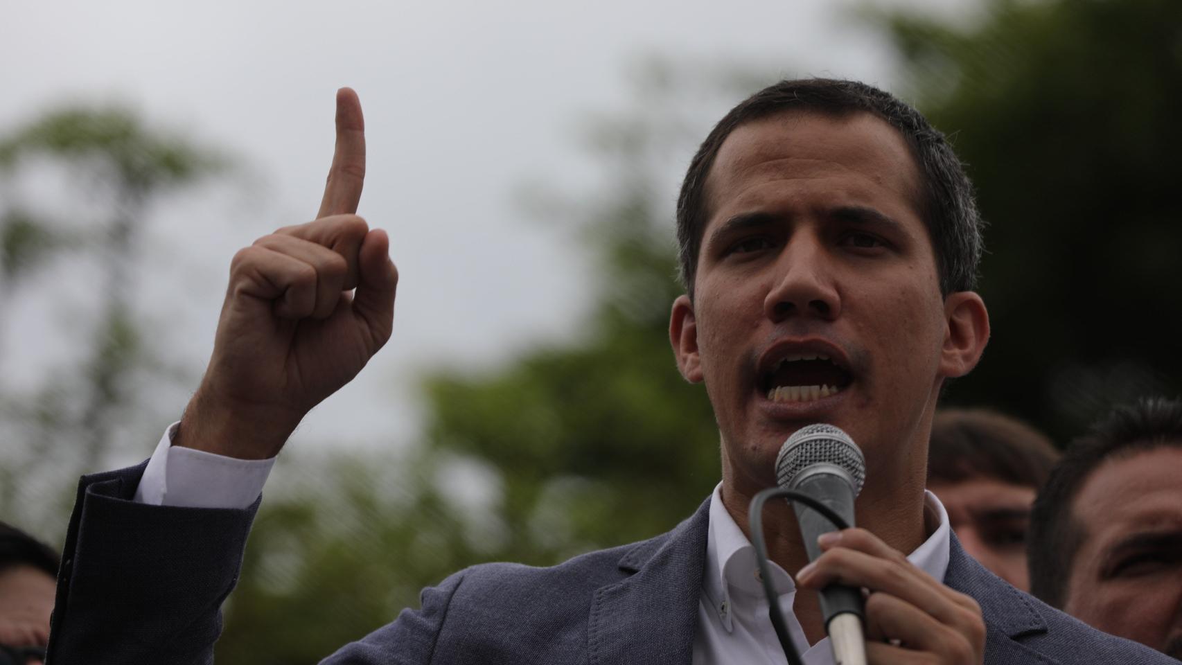 Juan Guaidó interviene durante una concentración en la Plaza Alfredo Sadel en Caracas.