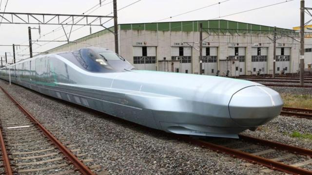 alfa-x tren bala 1