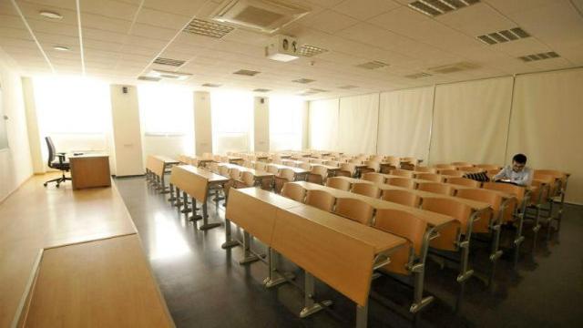 Grado en Ingeniería de Tecnologías Industriales en la Universidad de Sevilla