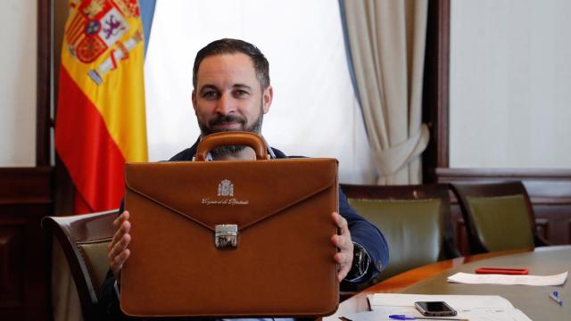 Santiago Abascal, este martes en el Congreso al formalizar su nueva condición.