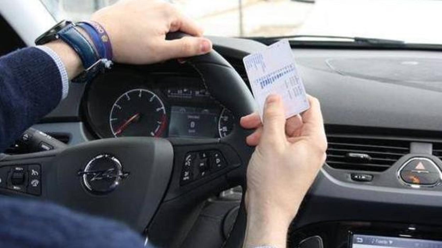 Carnet de conducir. Foto: EFE