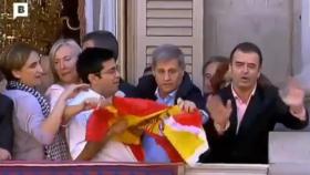 Gerardo Pisarello junto al entonces portavoz del PP en el Ayuntamiento de Barcelona.