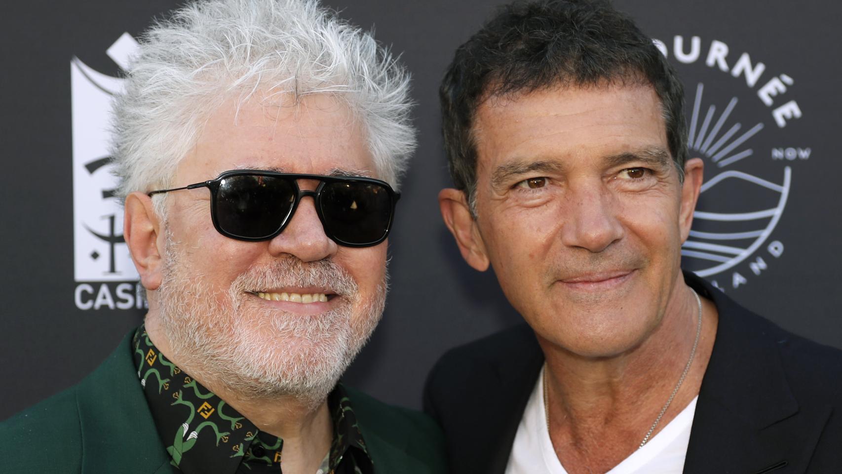 Almodóvar y Banderas en Cannes.