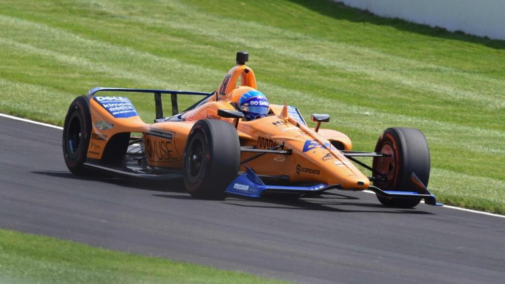 Fernando Alonso, en las 500 millas de Indianápolis. Foto: Twitter (@IMS)