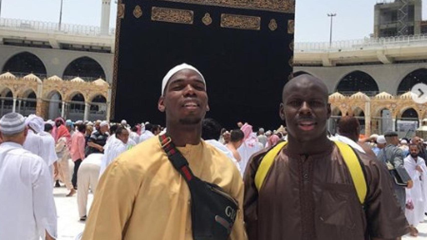 Pogba y Kurt Zouma en La Meca. Foto: Instagram (@paulpogba)