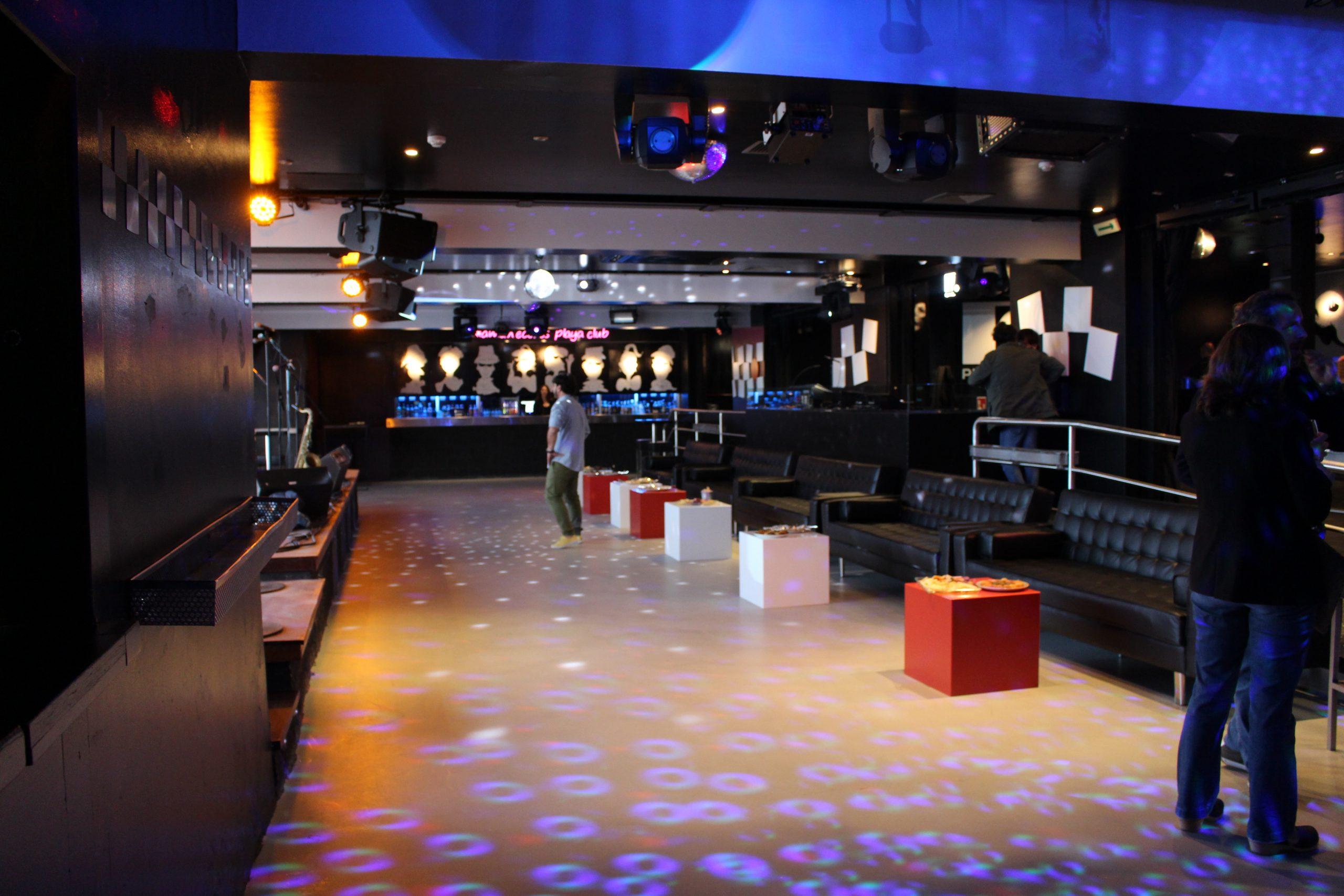 Interior de la discoteca Playa Club