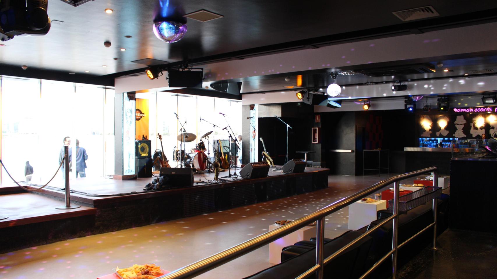 Interior de la discoteca Playa Club