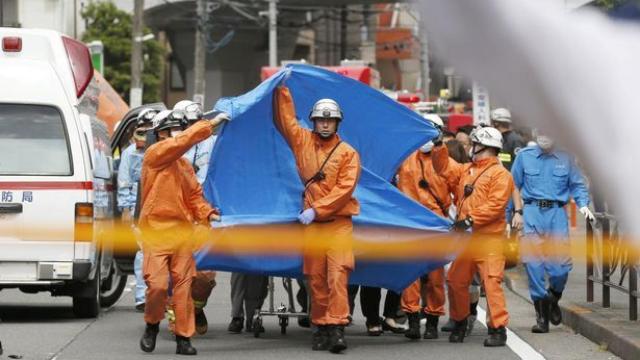 Dos muertos y 14 heridos en el apuñalamiento masivo cerca de un colegio en Tokyo (Japón)