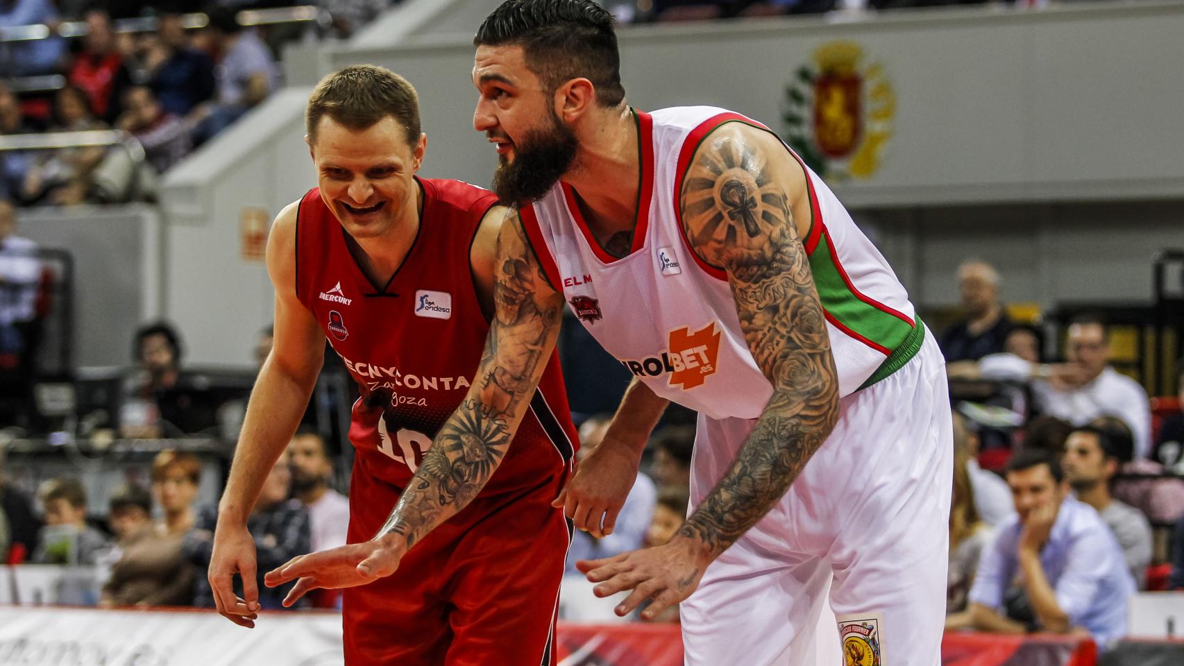 Partido entre el Tecnyconta Zaragoza y Baskonia