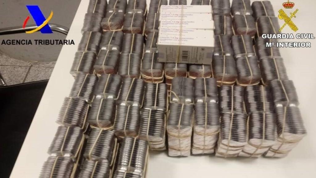 Pastillas incautadas por la Guardia Civil en Alicante