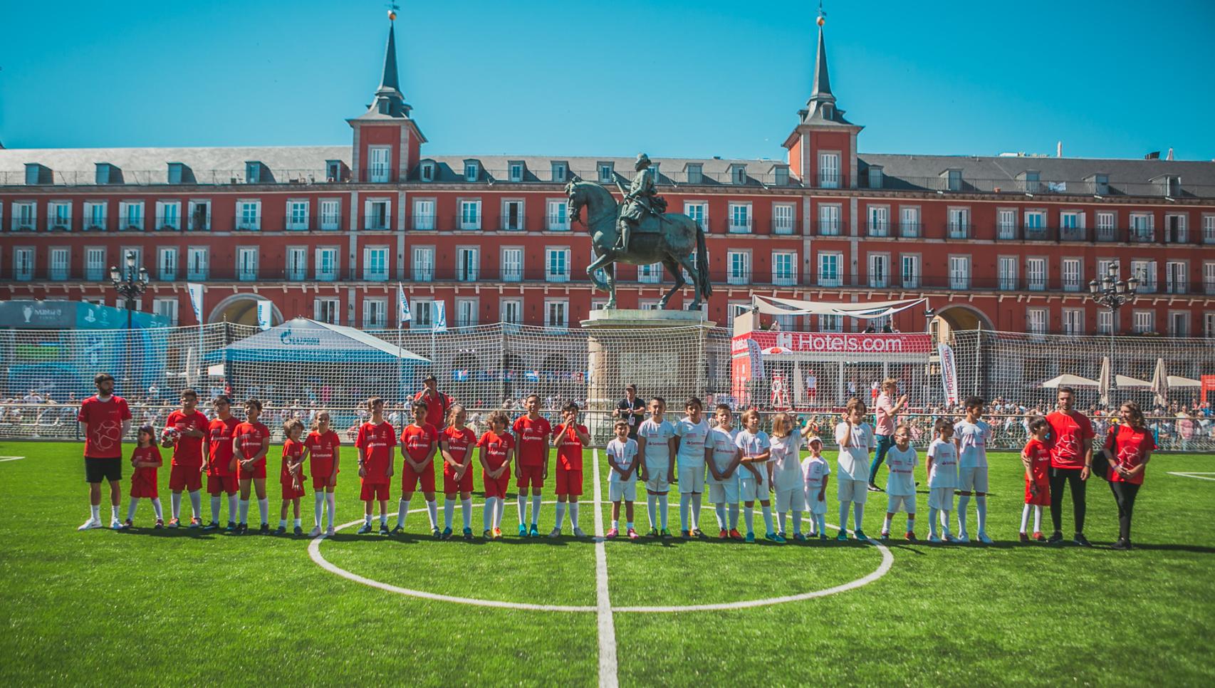 El Santander Arena en la Plaza Mayor.