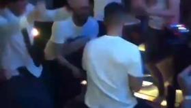 Hazard bailando en la fiesta del Chelsea