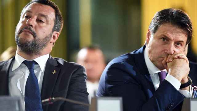Matteo Salvini y Giuseppe Conte, viceprimer ministro y primer ministro de Italia, respectivamente.
