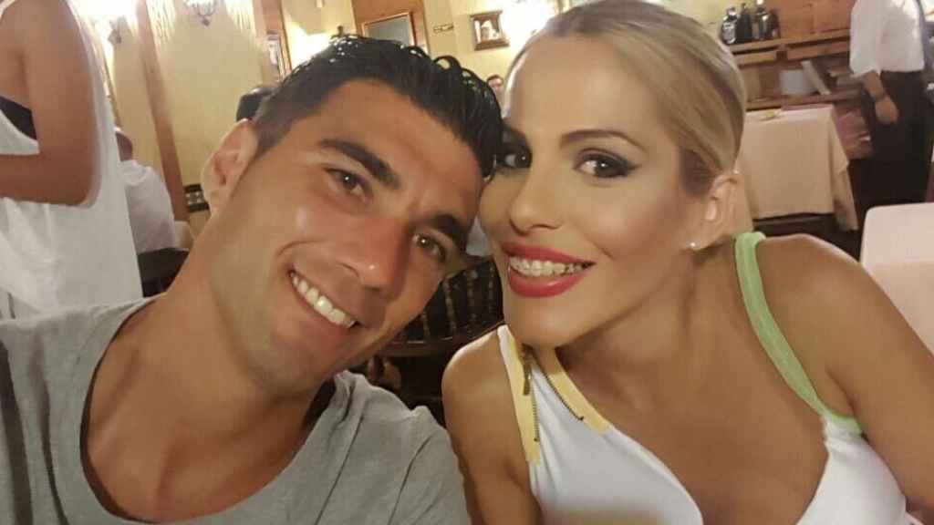 El futbolista José Antonio Reyes y Noelia López.