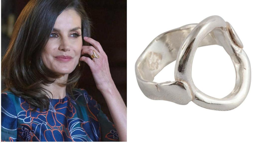 La reina Letizia con anillo dorado de Karen Hallam.