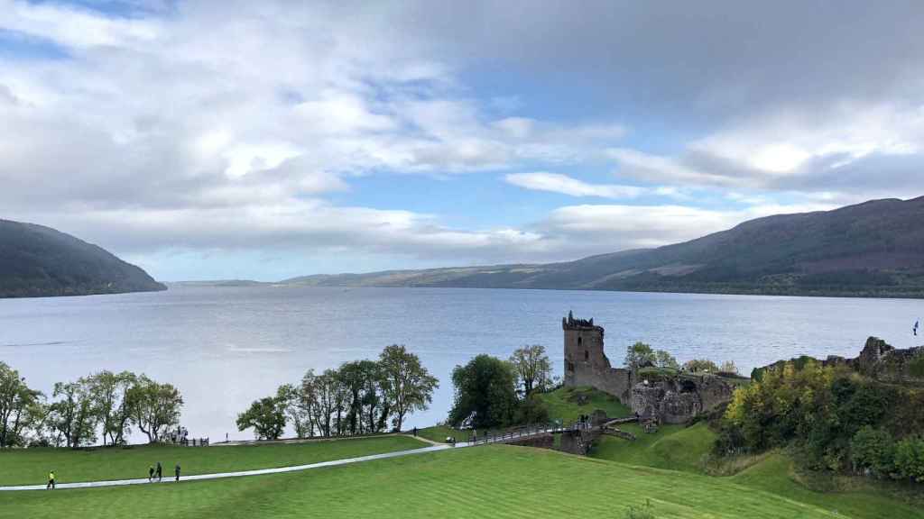 La visita obligatoria en una visita a Escocia es el Lago Ness.